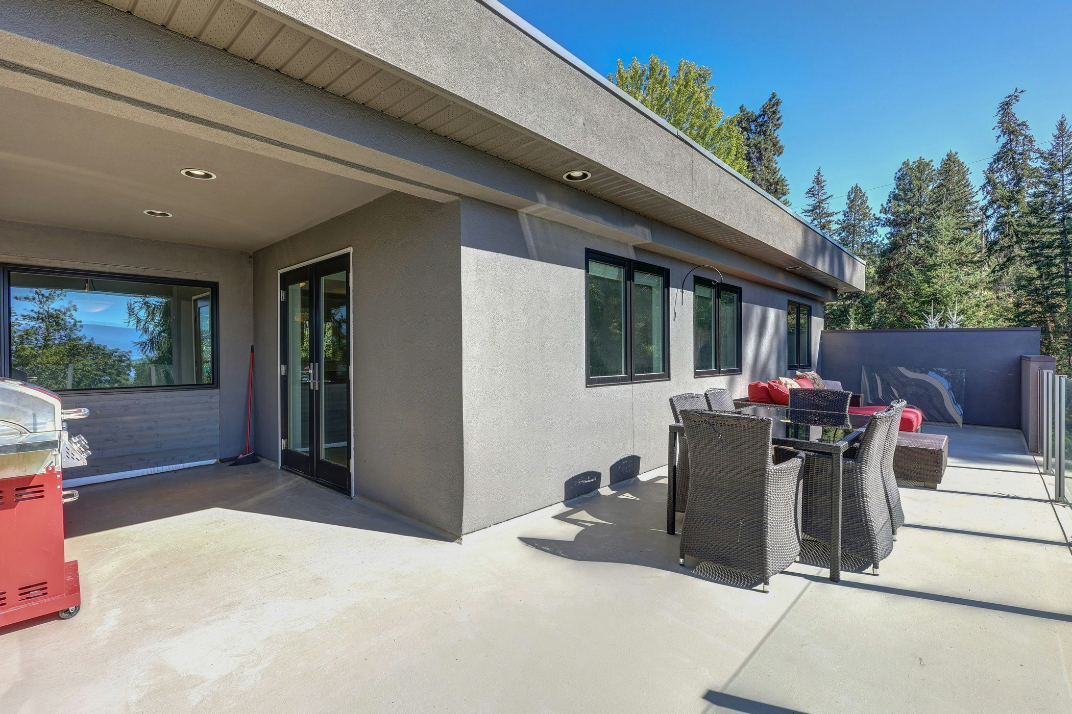 4896 Lakeshore Road, Kelowna, BC, V1W 4H7 - 82