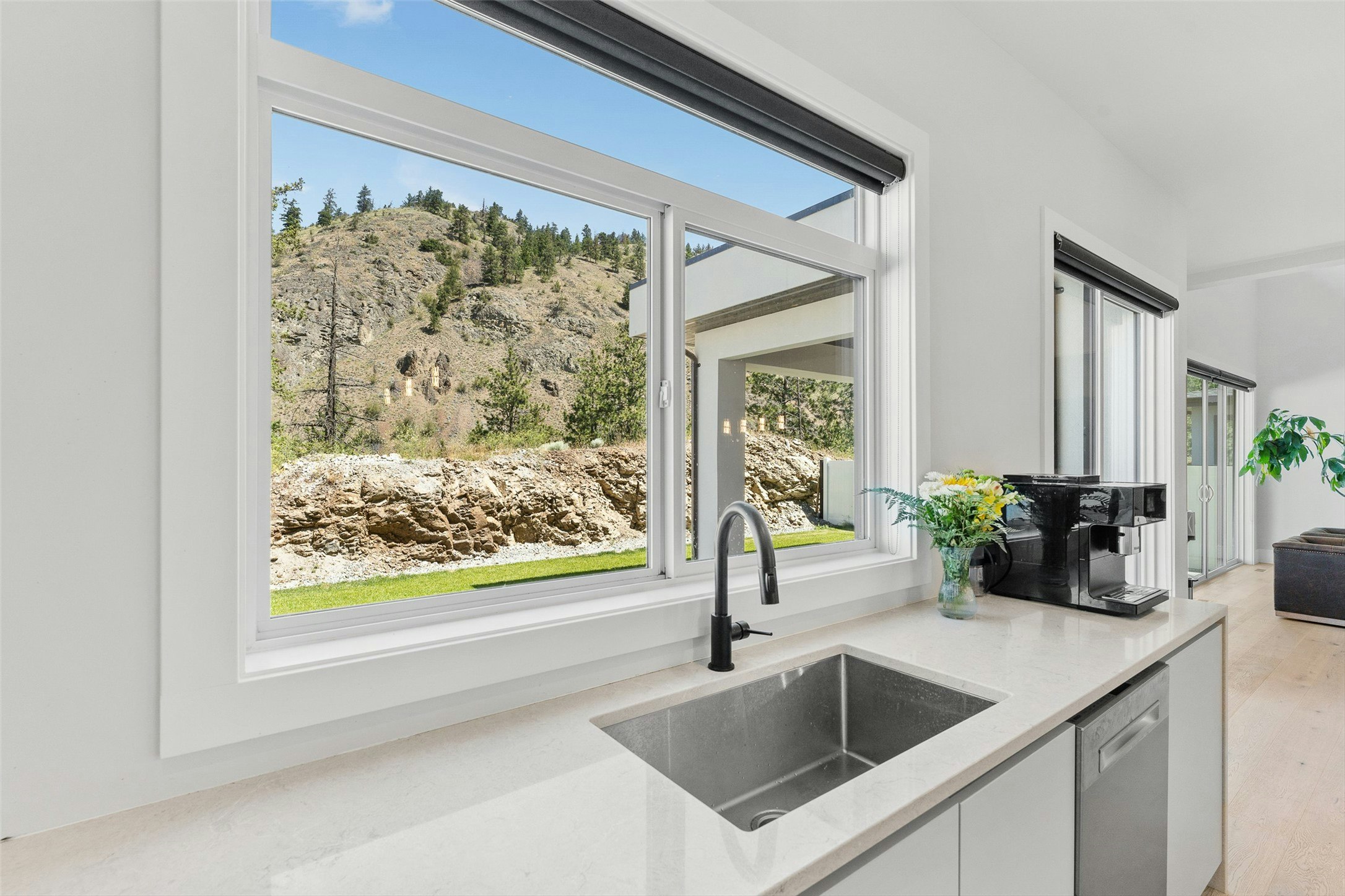 1556 Cabernet Way, West Kelowna, BC, V4T 0E1 - 13