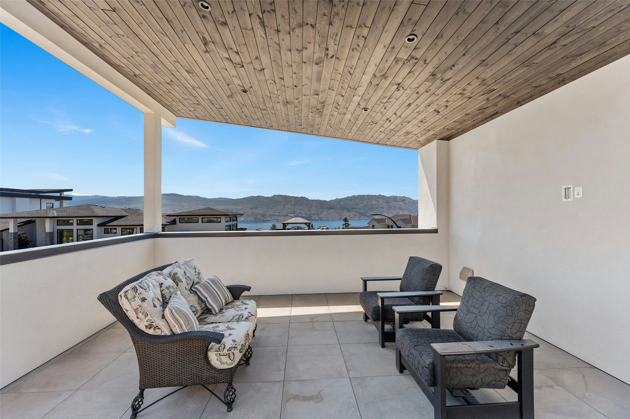 1556 Cabernet Way, West Kelowna, BC, V4T 0E1 - 6