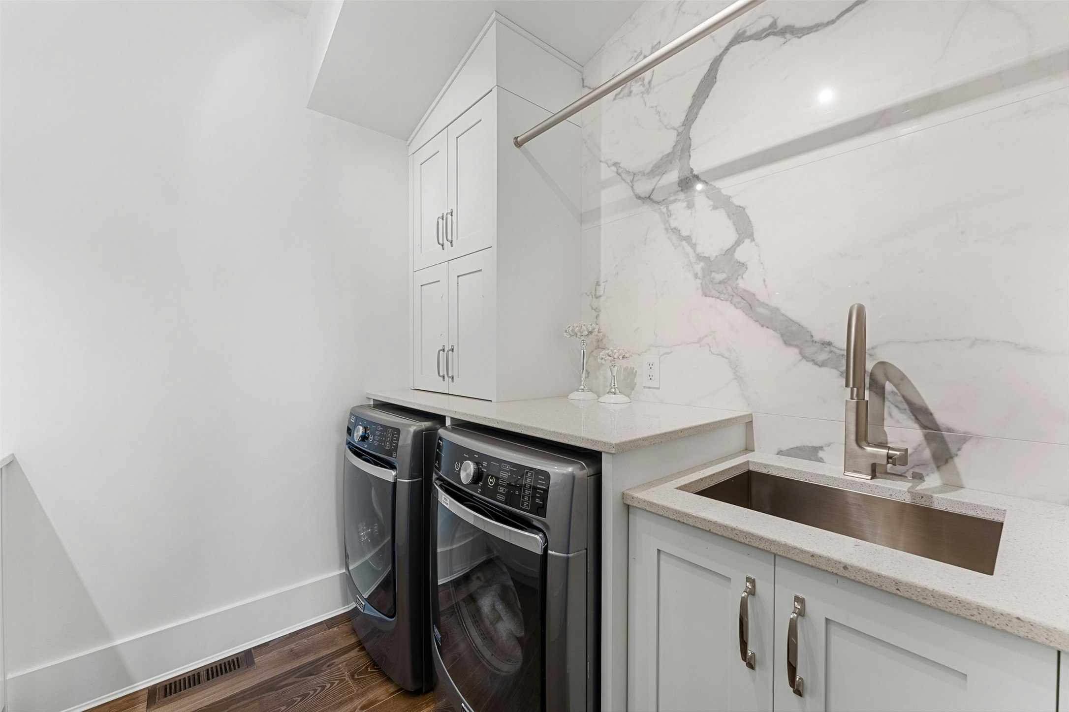 405 Hobson Crescent, Kelowna, BC, V1W 1Y3 - 52