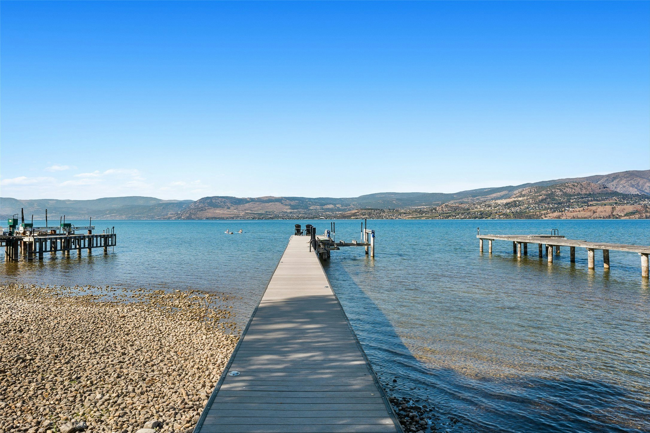 405 Hobson Crescent - 3