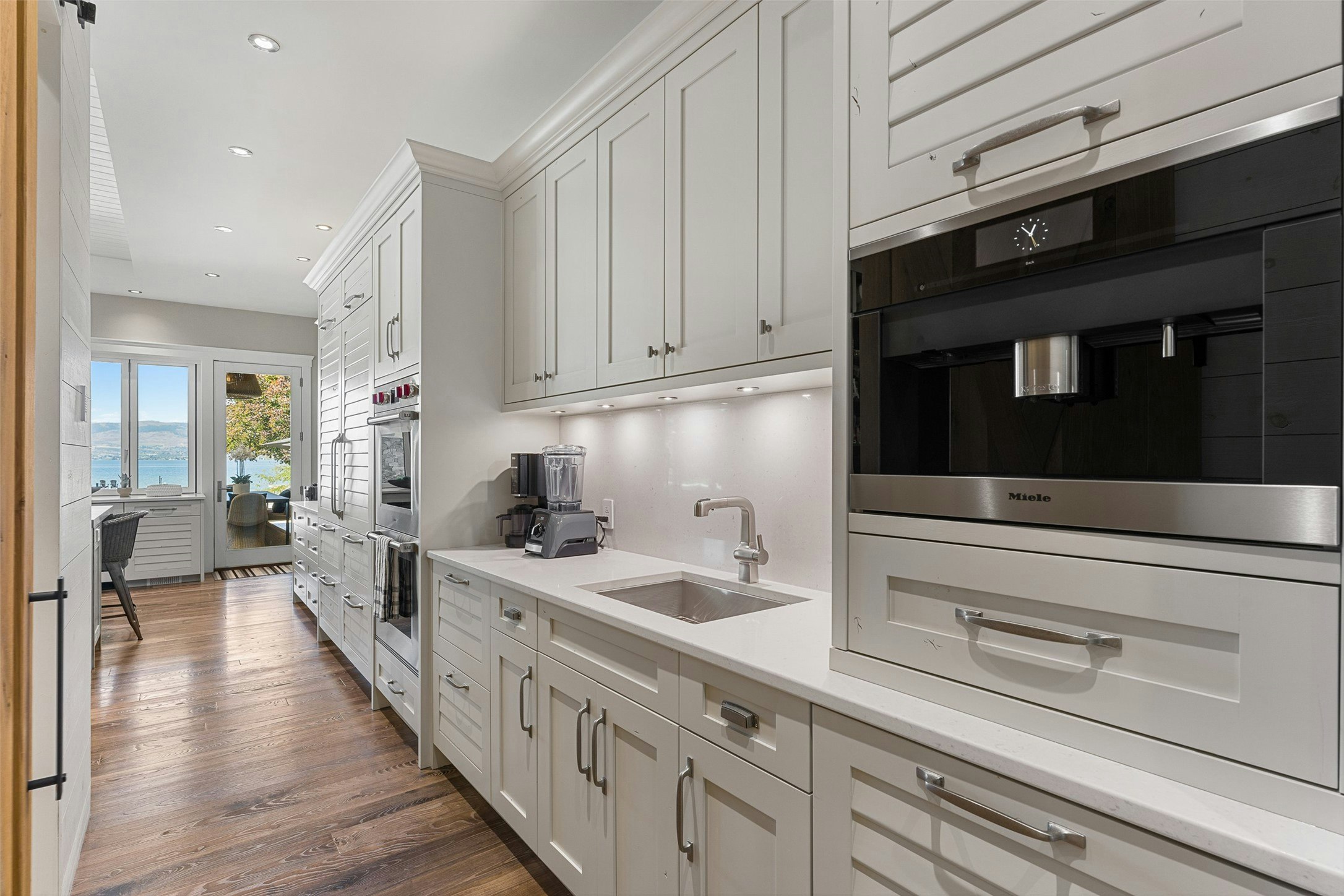 405 Hobson Crescent, Kelowna, BC, V1W 1Y3 - 26