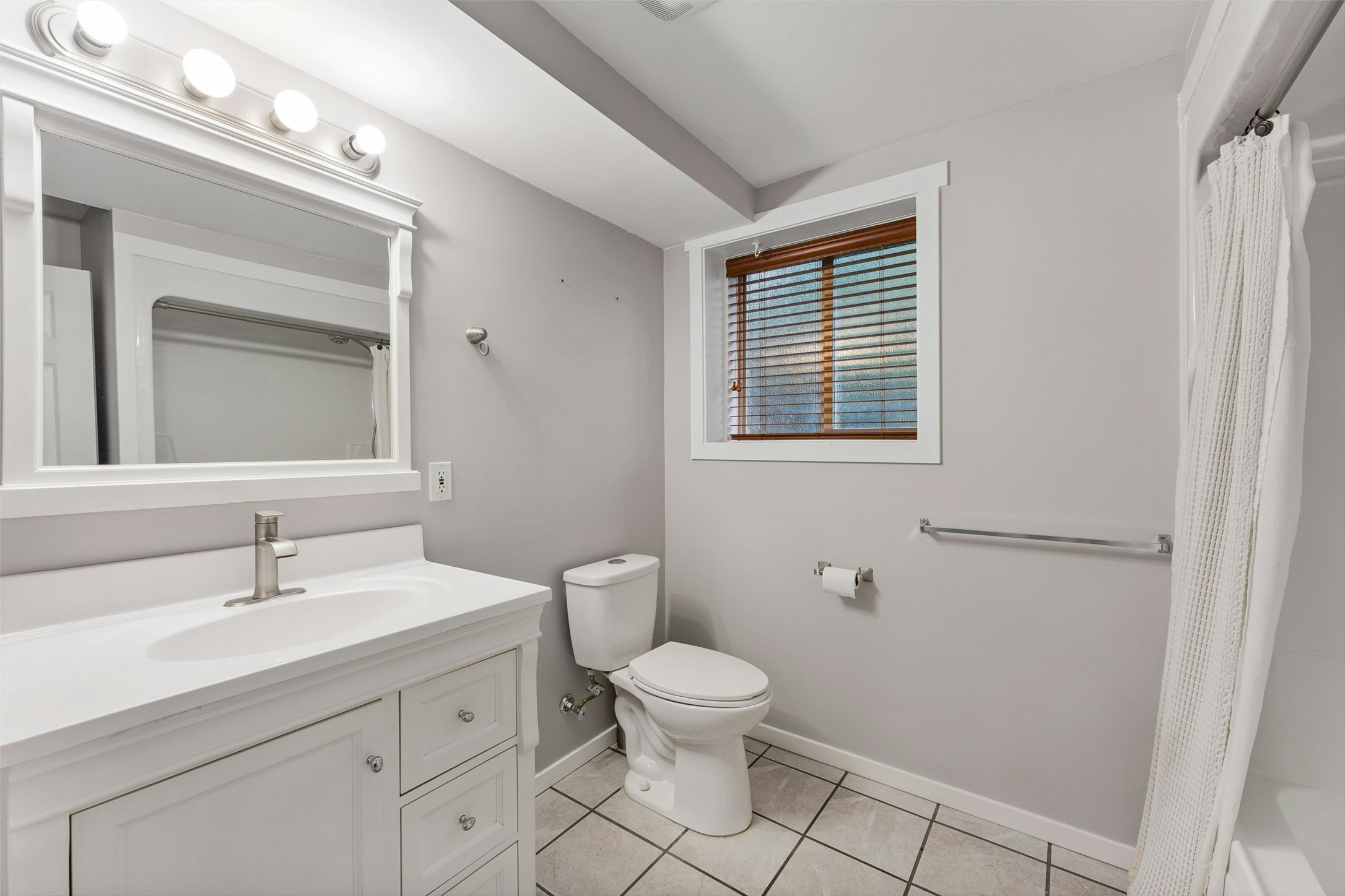 13296 Lake Hill Drive, Lake Country, BC, V4V 2P8 - 38