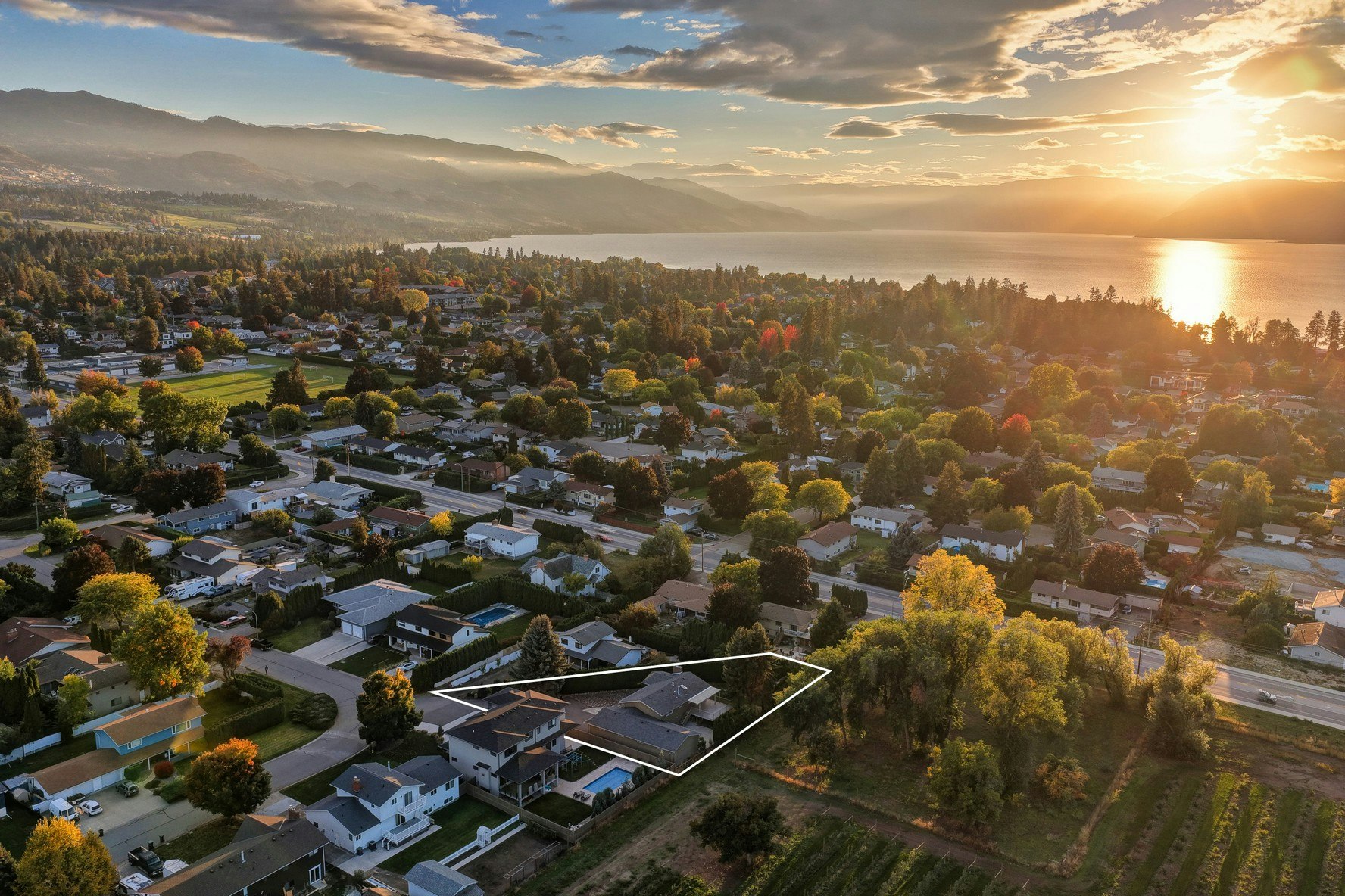 714 Turner Road, Kelowna, BC, V1W 2K8 - 39