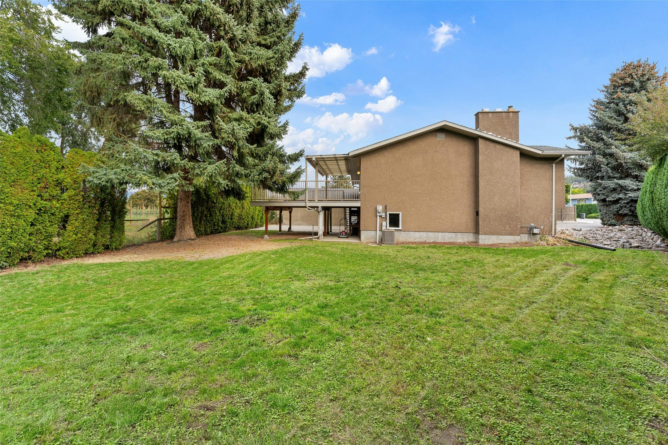 714 Turner Road, Kelowna, BC, V1W 2K8 - 10