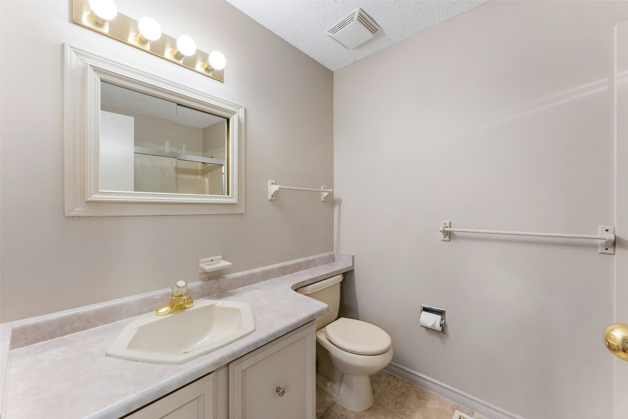 714 Turner Road, Kelowna, BC, V1W 2K8 - 27