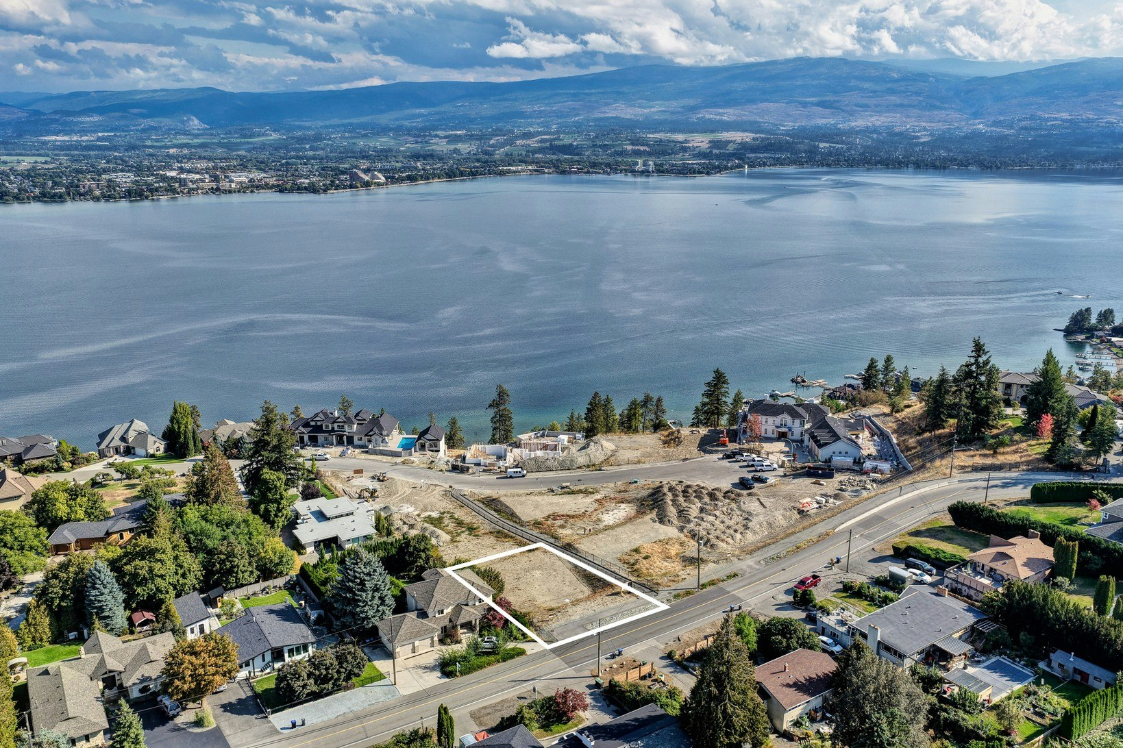 2347 Thacker Drive, West Kelowna, BC, V1Z 1V6 - 14