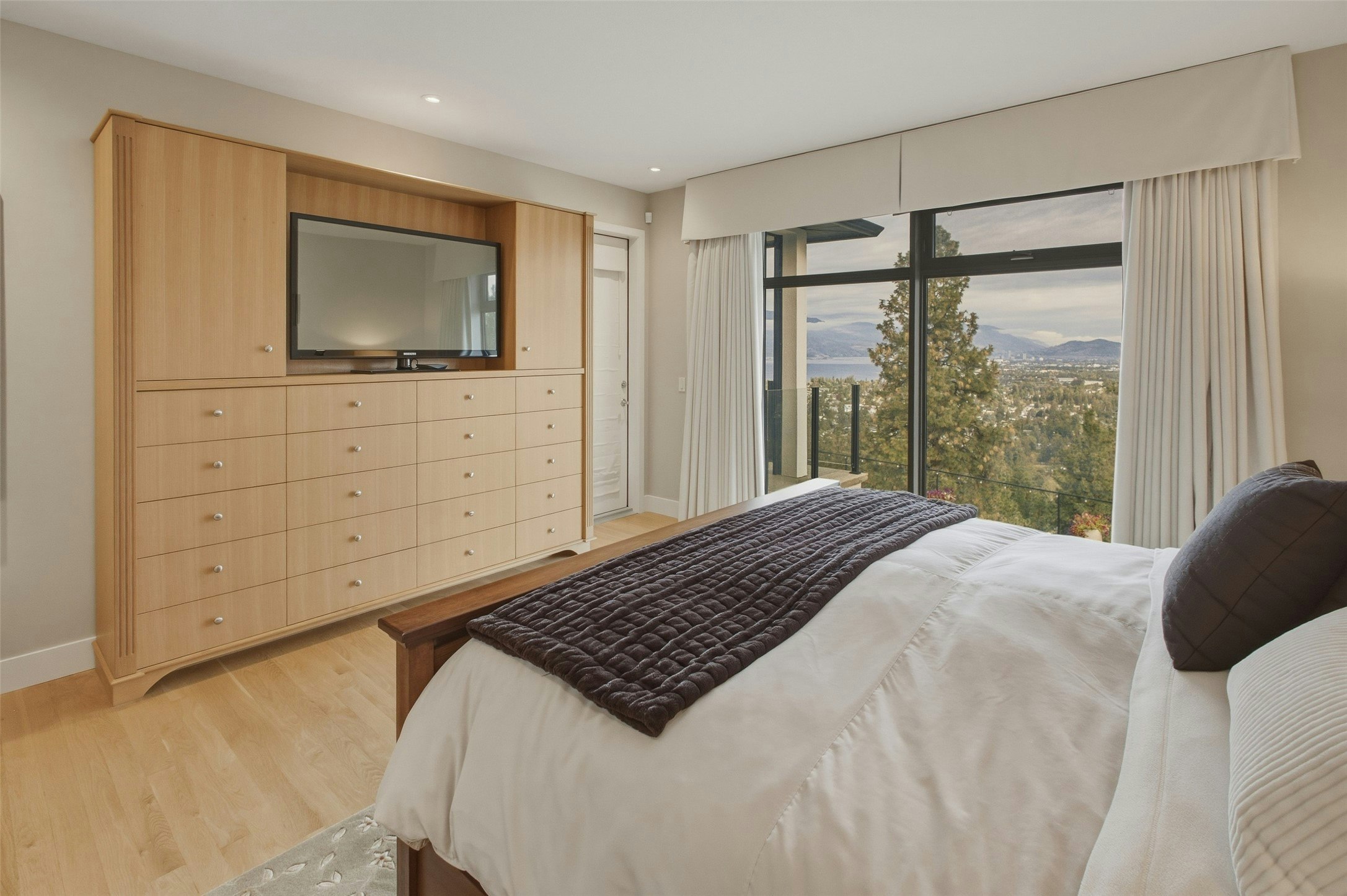 4804 Carmel Crescent, Kelowna, BC, V1W 5B9 - 36