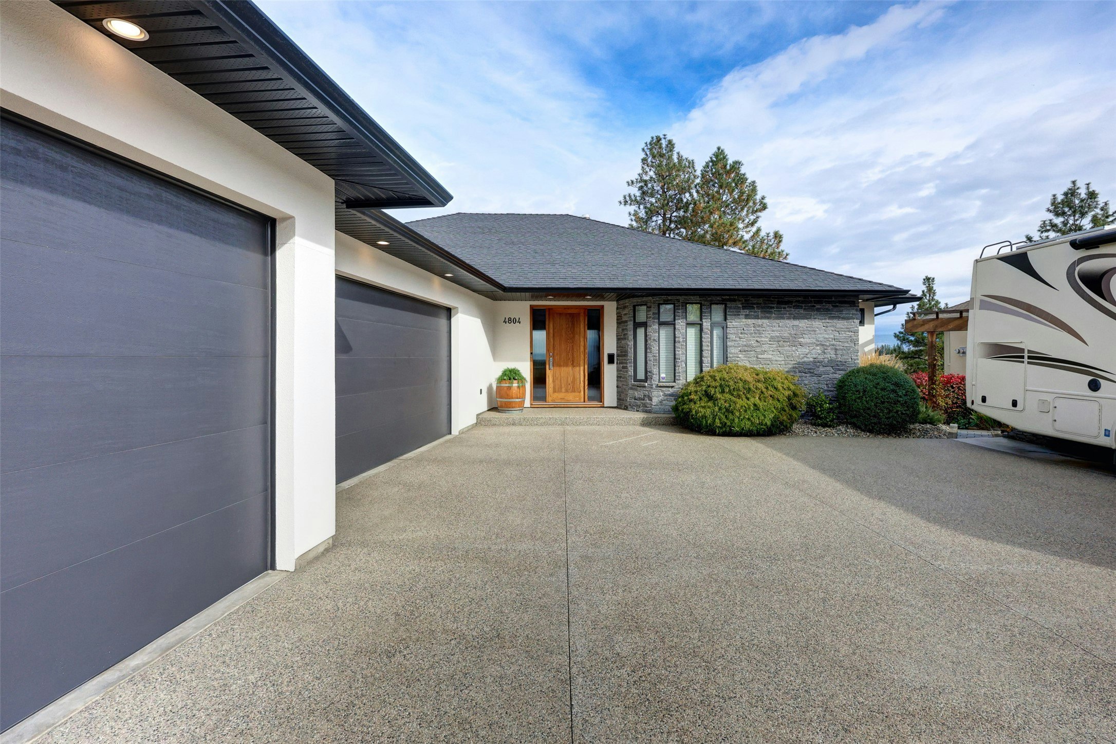 4804 Carmel Crescent, Kelowna, BC, V1W 5B9 - 6