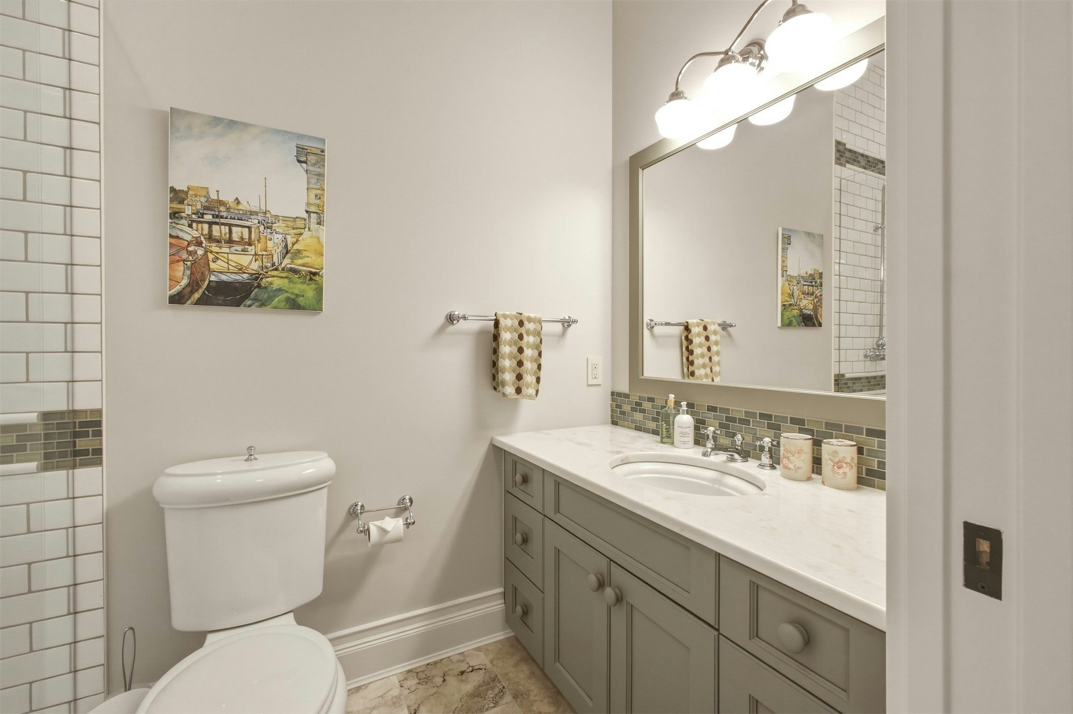 4200 Short Road, Kelowna, BC, V1W 1X8 - 27