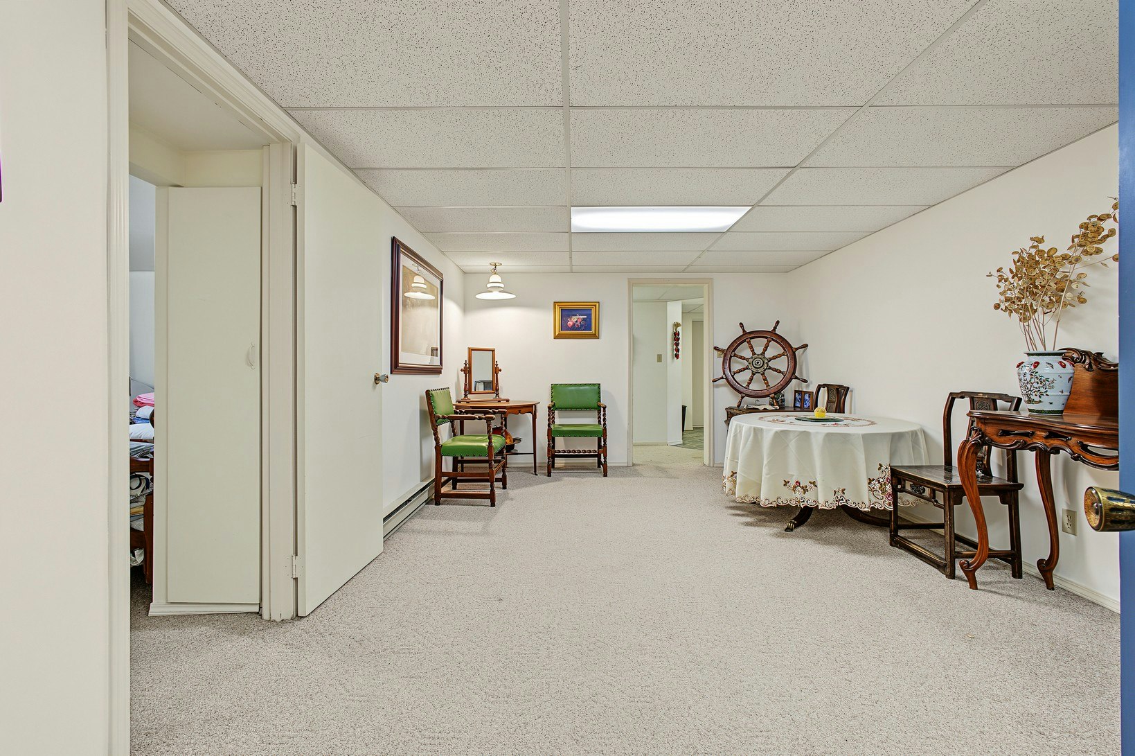 741 Barnaby Road, Kelowna, BC, V1W 4N9 - 37