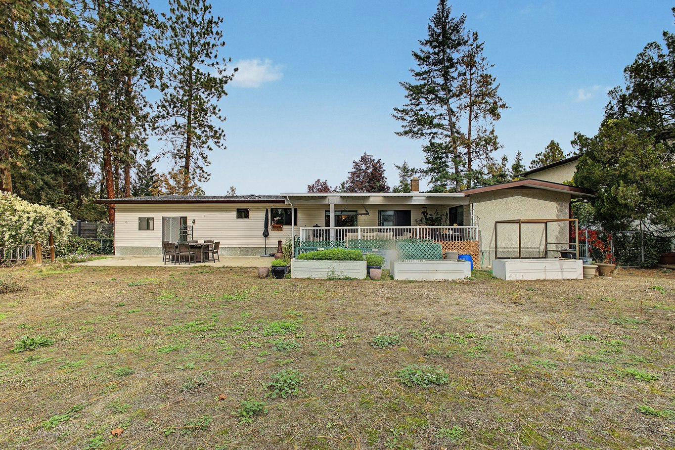 741 Barnaby Road, Kelowna, BC, V1W 4N9 - 38