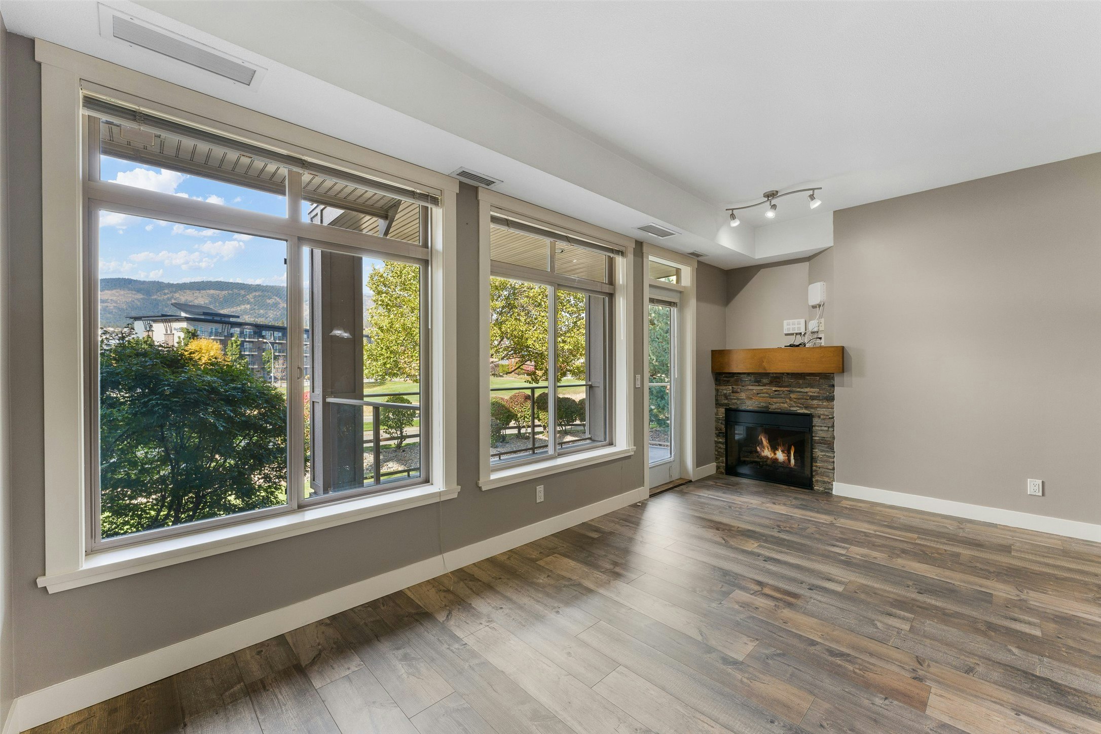 207-3521 Carrington Road, Westbank, BC, V4T 2E6 - 11