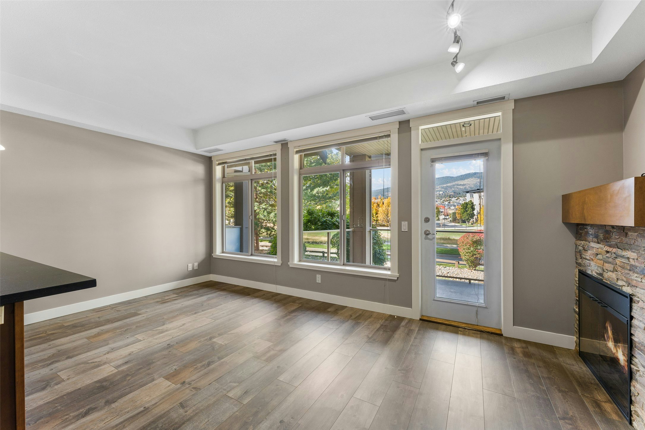 207-3521 Carrington Road, Westbank, BC, V4T 2E6 - 9
