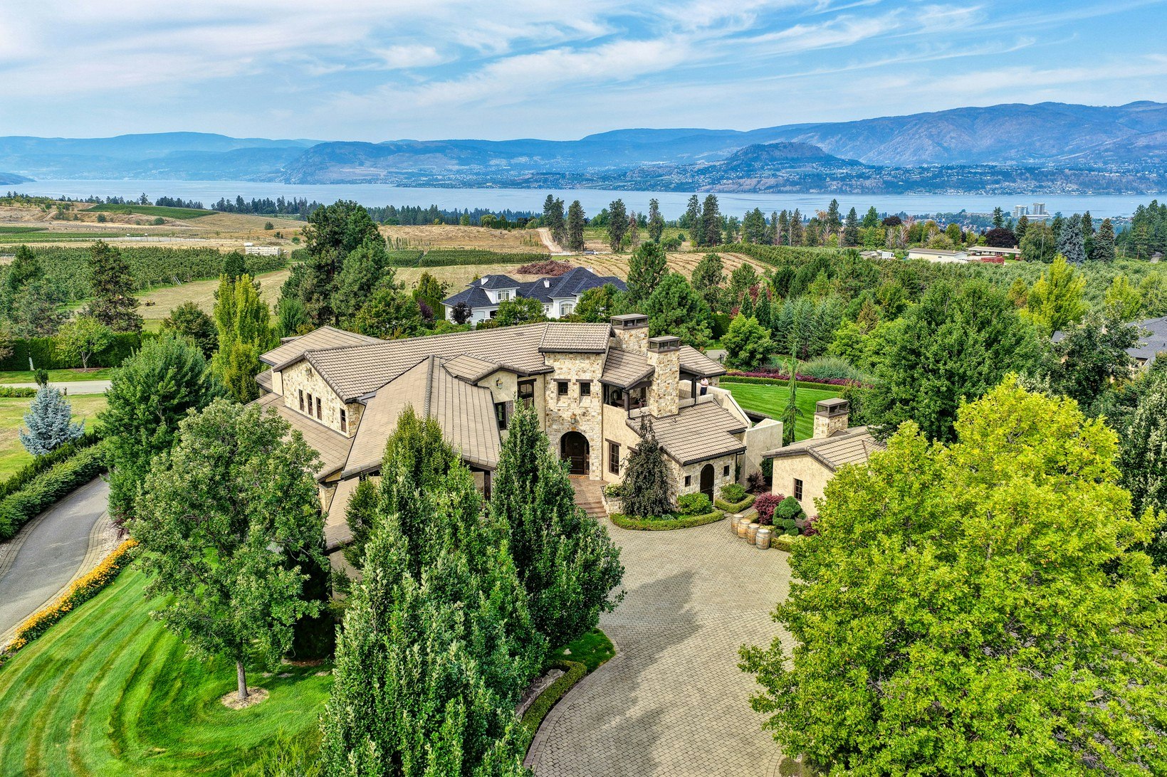 4303 Takla Road, Kelowna, BC, V1W 3C4