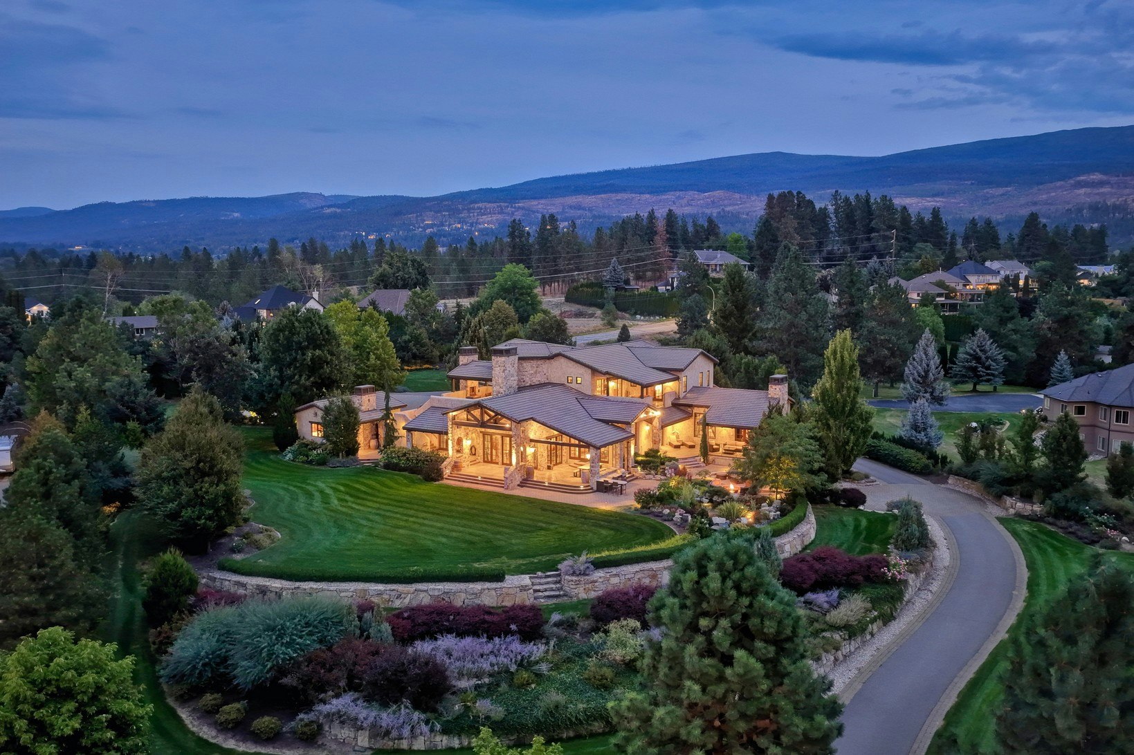 4303 Takla Road, Kelowna, BC, V1W 3C4 - 89