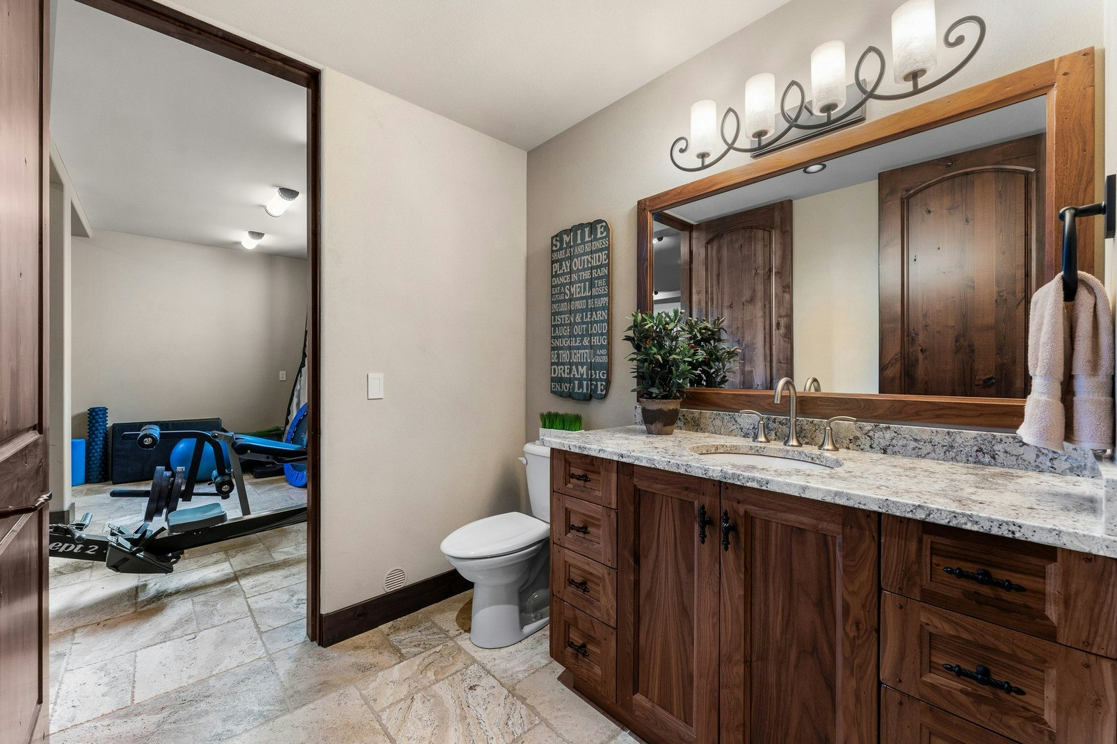 4303 Takla Road, Kelowna, BC, V1W 3C4 - 71
