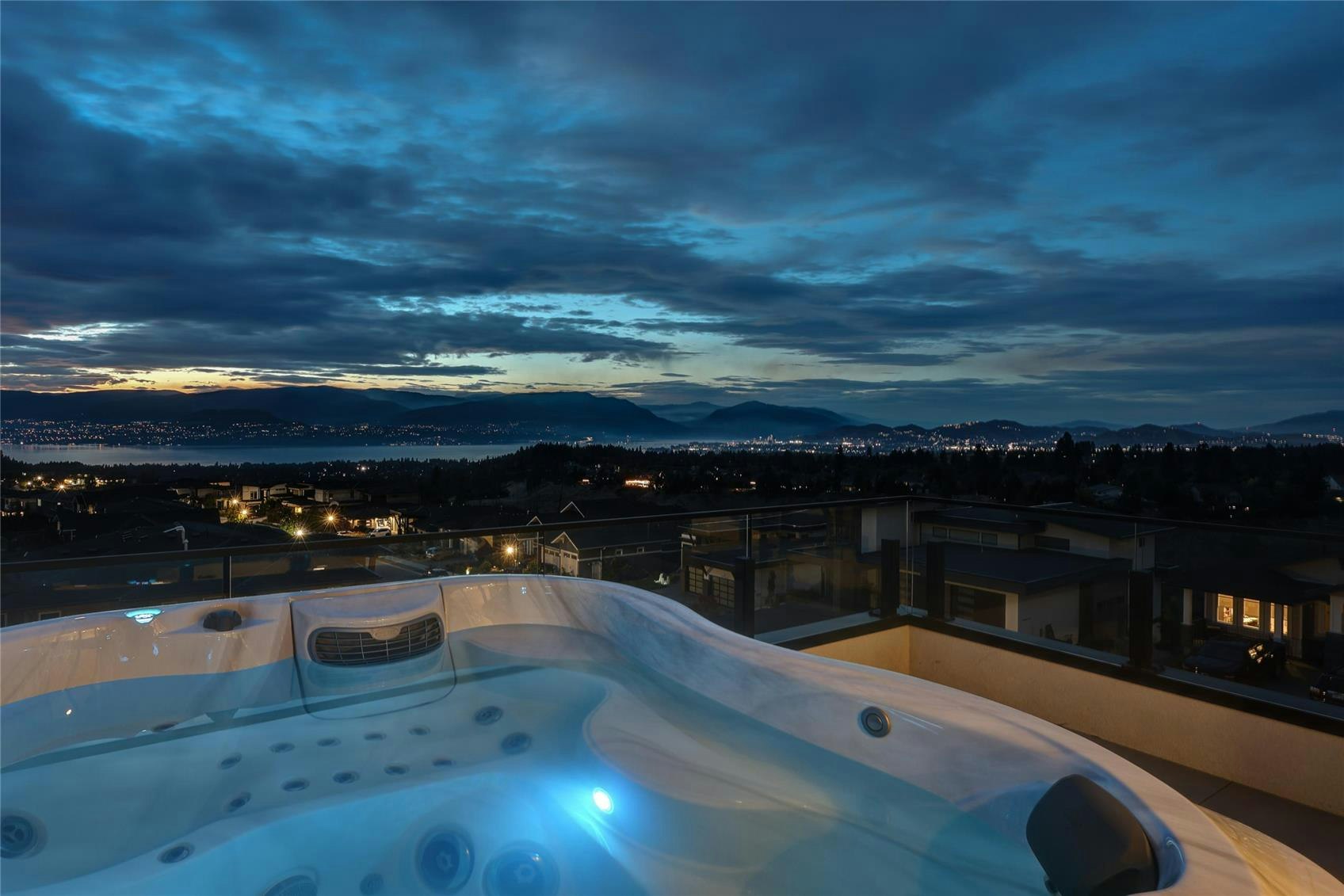 1645 Fawn Run Drive, Kelowna, BC, V1W 5M8 - 10