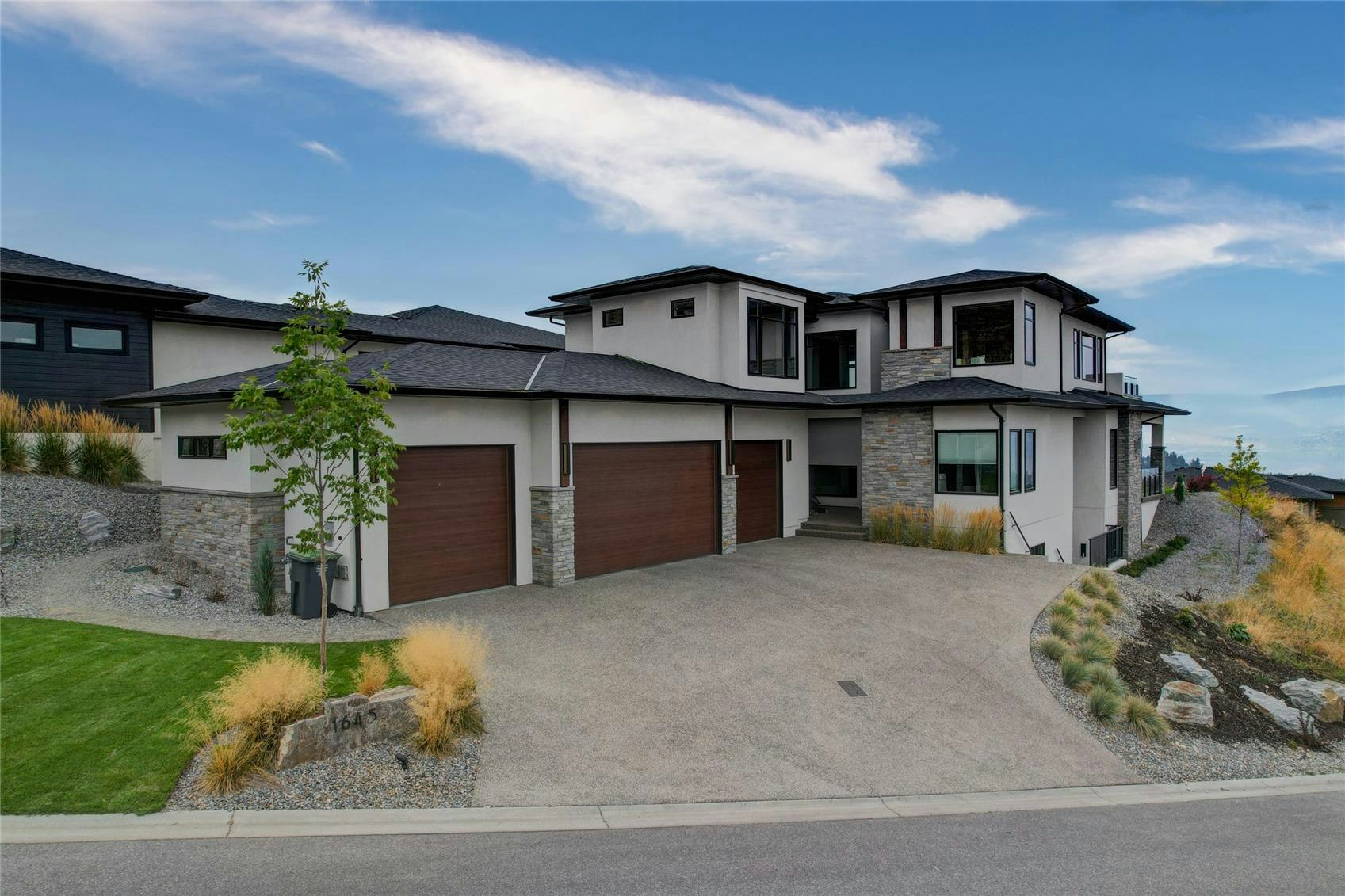 1645 Fawn Run Drive - 2