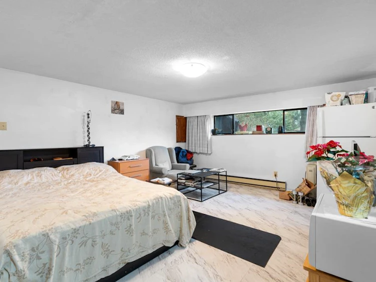 6909 Granville Street, Vancouver, BC, V6P 4X4 - 26