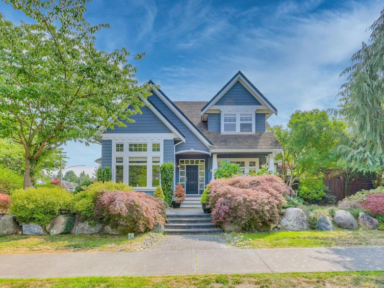 12388 21a Avenue, Surrey, BC, V4A 9Y7