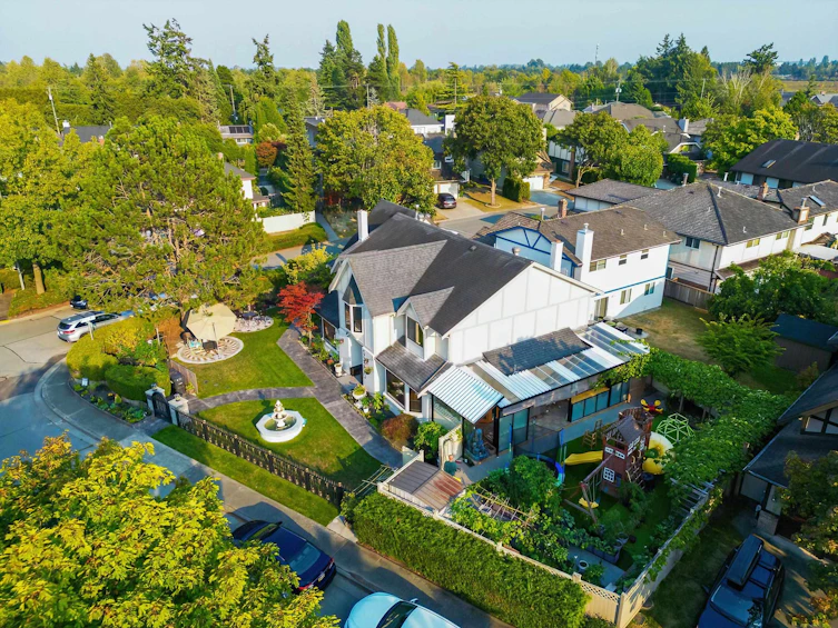 9780 Mcburney Drive, Richmond, BC, V6Y 3C6 - 13