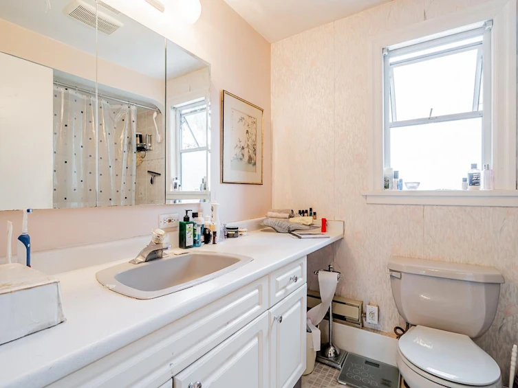 1115 W 11th Avenue, Vancouver, BC, V6H 1K4 - 16