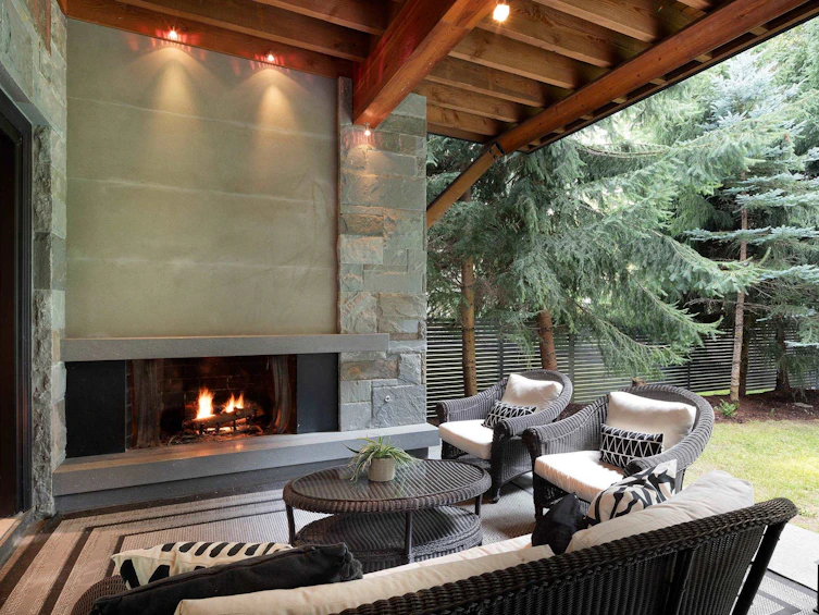 6483 Balsam Way, Whistler, BC, V8E 0C5 - 36