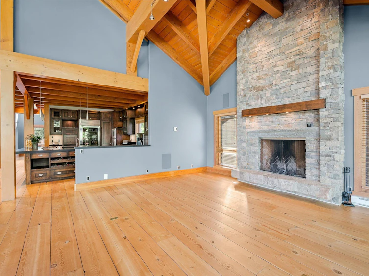 8065 North Nicklaus Boulevard, Whistler, BC, V8E 1J7 - 7