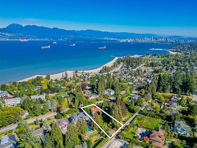 4722 Drummond Drive, Vancouver, BC, V6T 1B4