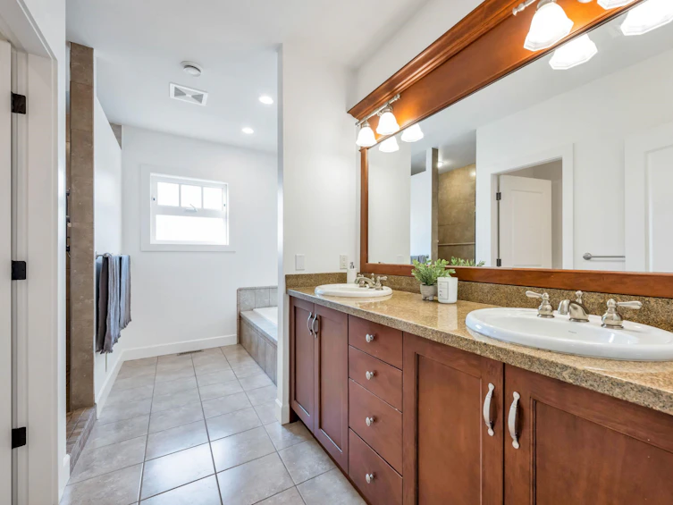 18208 92 Avenue, Surrey, BC, V4N 3Y8 - 26
