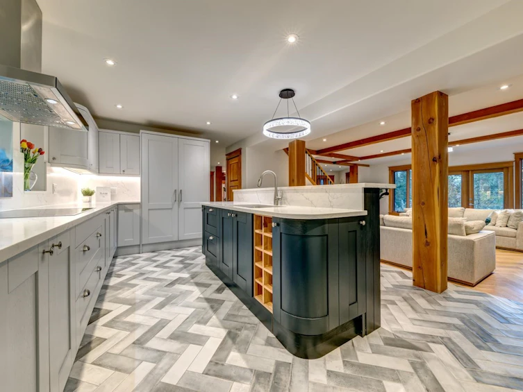 8348 Mountain View Drive, Whistler, BC, V8E 0G3 - 6