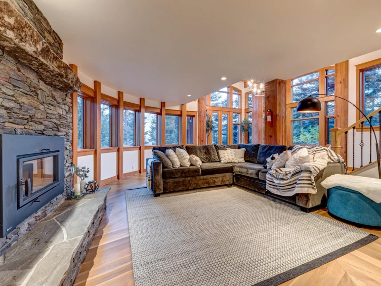 8348 Mountain View Drive, Whistler, BC, V8E 0G3 - 16