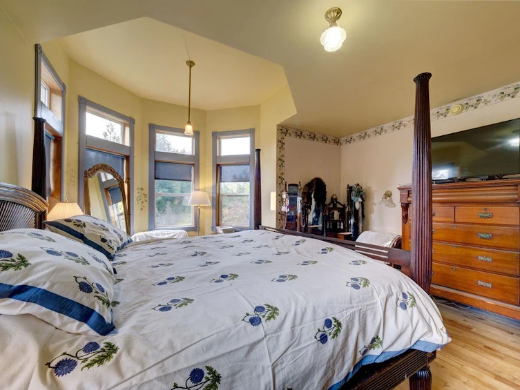 3173 Mossy Rock Road, Roberts Creek, BC, V0N 2W2 - 29