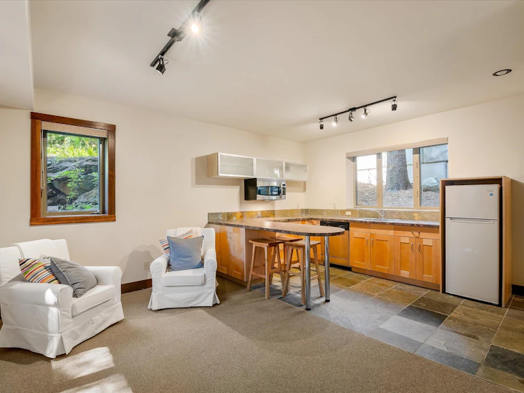 8589 Drifter Way, Whistler, BC, V0N 1B8 - 22