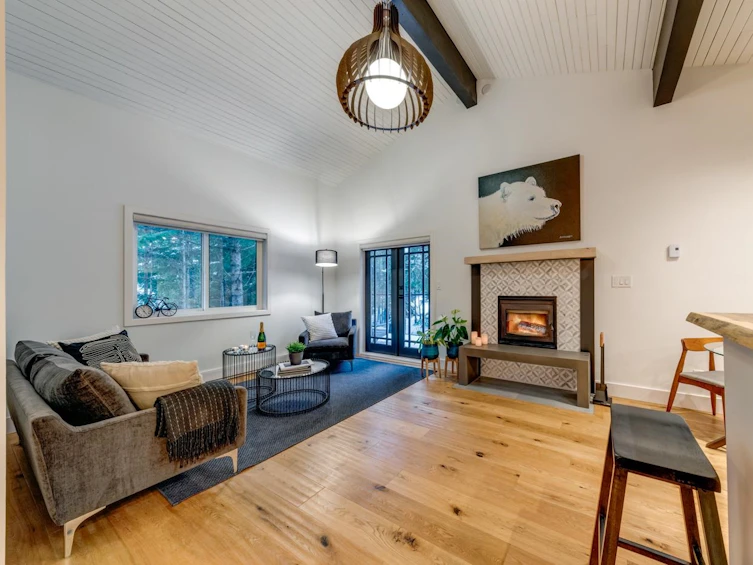 3273 Arbutus Drive, Whistler, BC, V8E 0B8 - 4