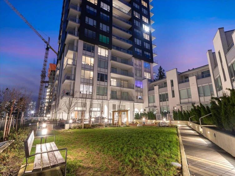 2408-13359 Old Yale Road, Surrey, BC, V3T 0S4 - 25