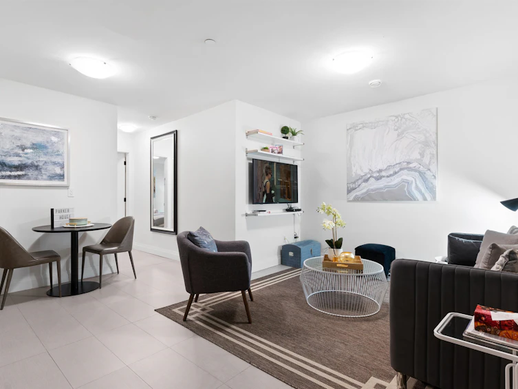 3351 Parker Street, Vancouver, BC, V5K 2W1 - 10