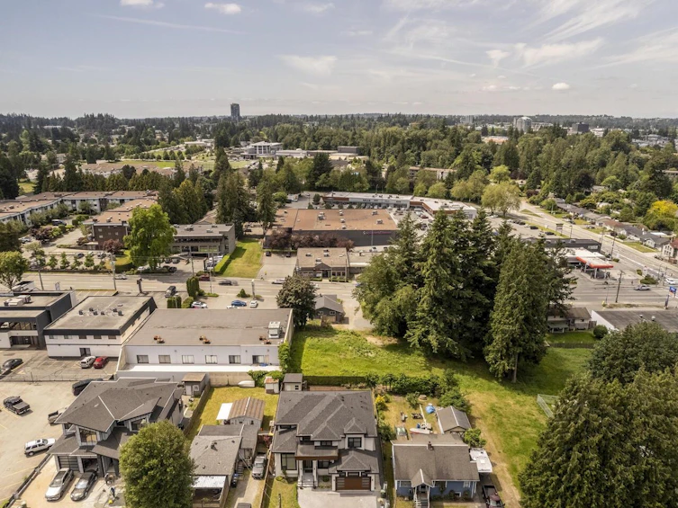 2302 Hillside Drive, Abbotsford, BC, V2S 3R5 - 34