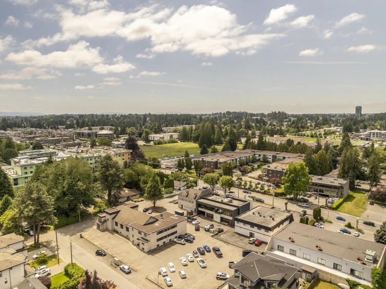 2302 Hillside Drive, Abbotsford, BC, V2S 3R5 - 35