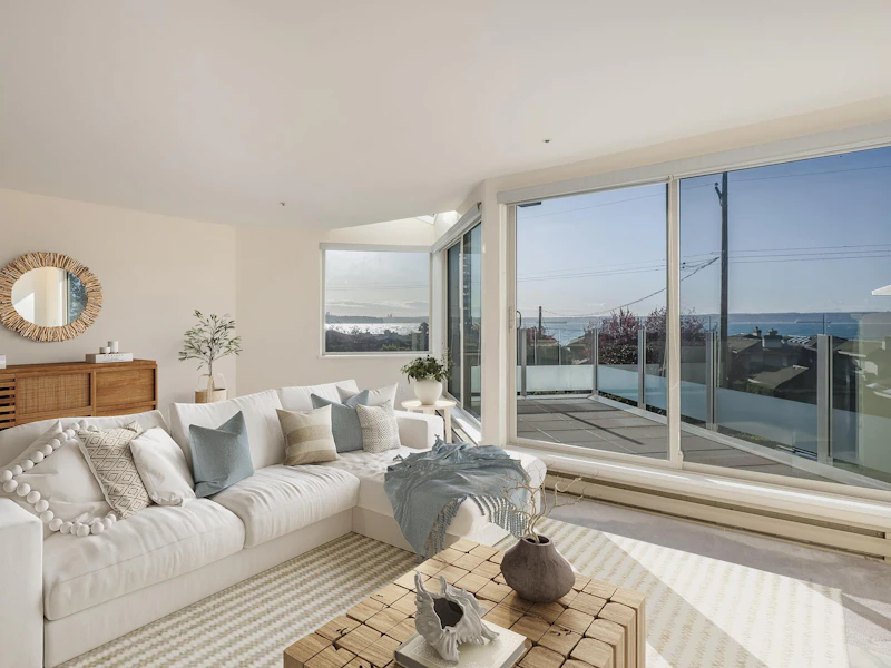 208 - 2433 Bellevue Avenue, West Vancouver BC V7V 1E1