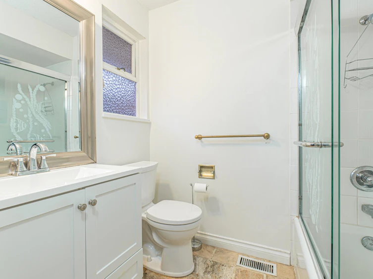 5725 Cranley Drive, West Vancouver, BC, V7W 1S7 - 14