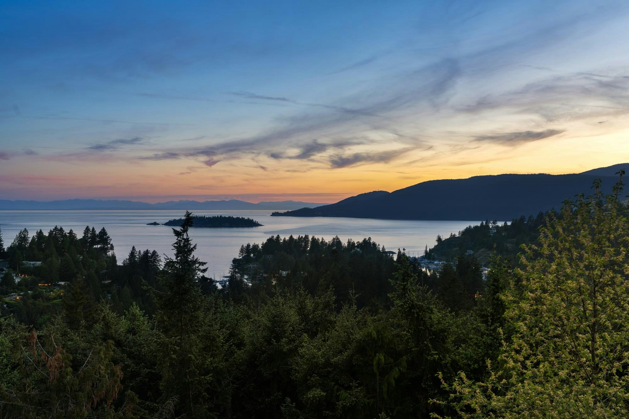 5532 Westhaven Road, West Vancouver, BC, V7W 3E9