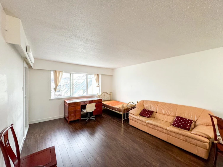 213-6420 Buswell Street, Richmond, BC, V6Y 2E9 - 3
