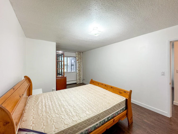 213-6420 Buswell Street, Richmond, BC, V6Y 2E9 - 5