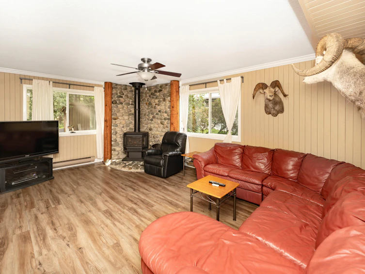 25861 98 Avenue, Maple Ridge, BC, V2W 1T2 - 16