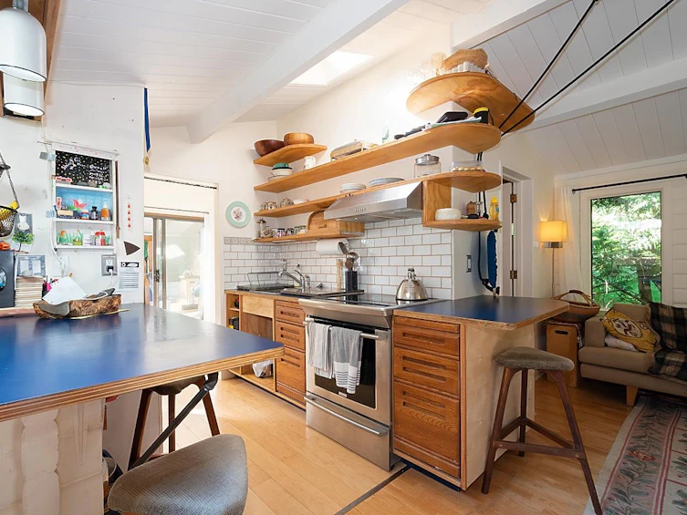 1467 Tunstall Boulevard, Bowen Island, BC, V0N 1G2