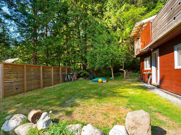 1467 Tunstall Boulevard, Bowen Island, BC, V0N 1G2 - 2