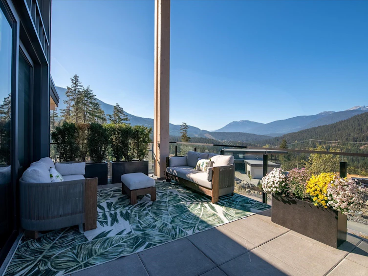 9292 Stellar's Way, Whistler, BC, V8E 1M1 - 9