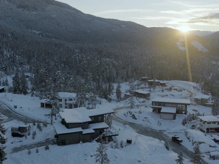9292 Stellar's Way, Whistler, BC, V8E 1M1 - 30